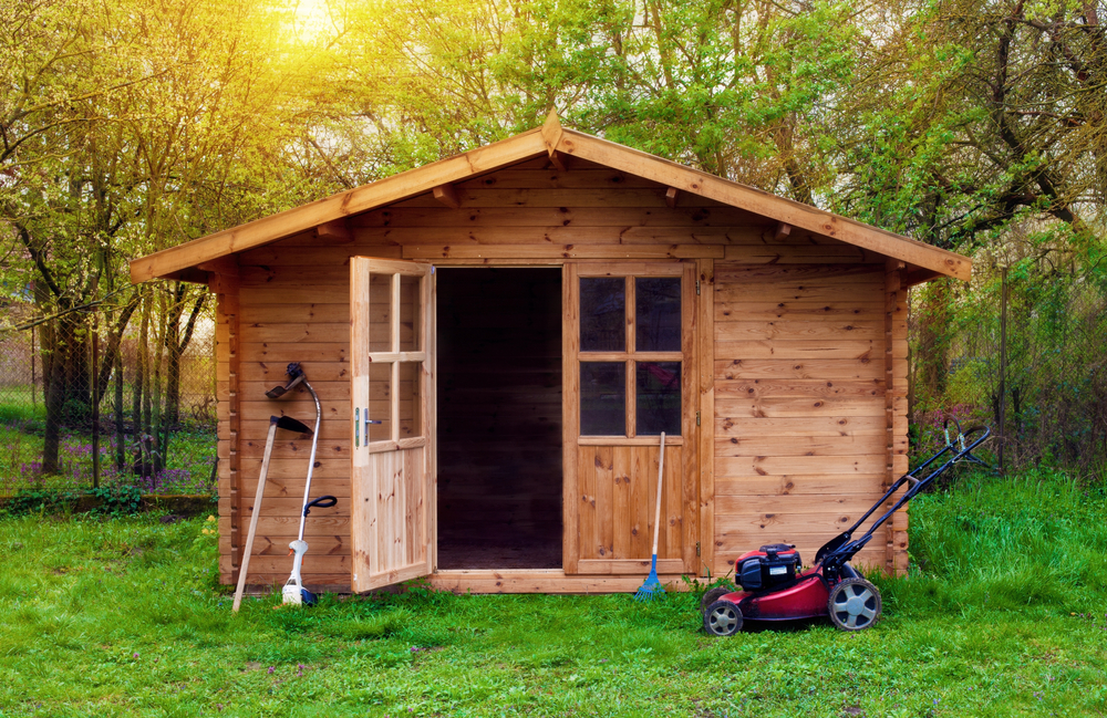 Photo of a shed with insulation